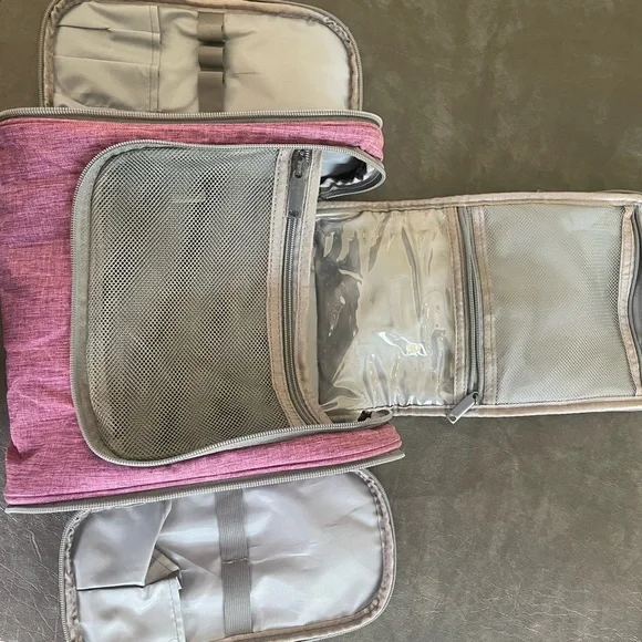 Toiletry travel bag - Picture 6 of 10